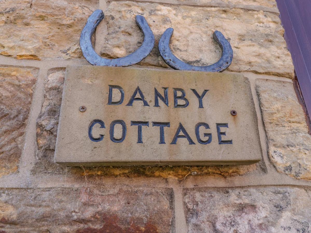 Danby Cottage Whitby Buitenkant foto