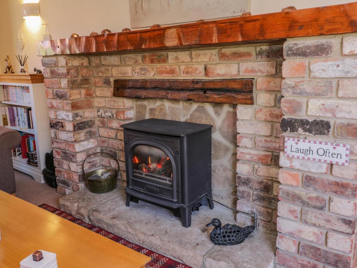 Danby Cottage Whitby Buitenkant foto